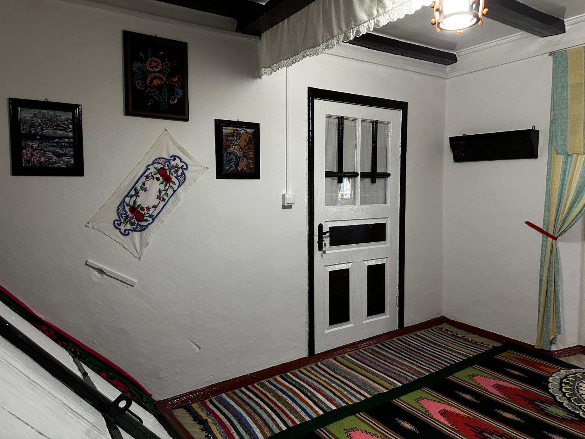 La Madalina Selemet Exterior foto